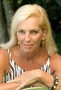 Maggie Kerr (AAT Dip. Couns.)